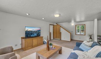 19572 Apache Rd, Bend, OR 97702