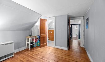 35 E Chestnut St, Augusta, ME 04330