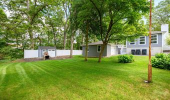 3213 Ridgewood Rd, Allenwood, NJ 08720