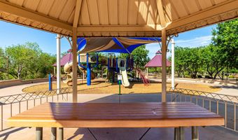 291 E Calle Puente Azul, Sahuarita, AZ 85629