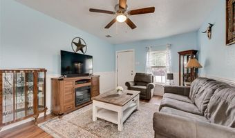 308 E Davis Ave, Alvarado, TX 76009