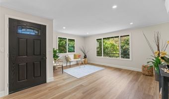 2265 Waiomao Rd, Honolulu, HI 96816