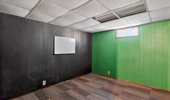 810 SE Belmont Dr, Ankeny, IA 50021