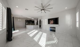 6327 E DIXILETA Dr E, Cave Creek, AZ 85331