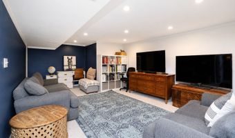 2510 NW 5th St, Ankeny, IA 50023