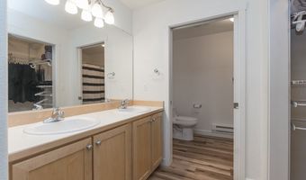 14575 SW MAGPIE Ln 102, Beaverton, OR 97007