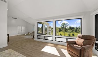 5636 Meadow Ln, Ann Arbor, MI 48105