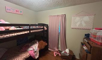 2027 Booth Quillen Rd, Ashland, KY 41102