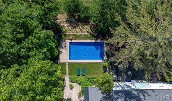 52 Fairmount Dr, Alton, IL 62002