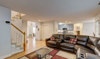 11 Lexington Rd, Avon, CT 06001