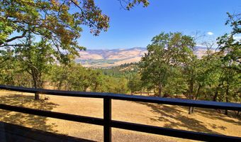 55 Birnam Wood Rd, Ashland, OR 97520