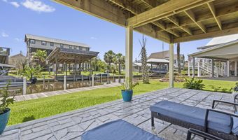 855 Dove Blvd, Bay St. Louis, MS 39520