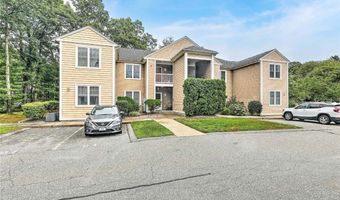 70 Turner St, Warwick, RI 02886
