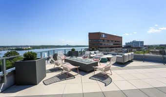1201 N ROYAL St 214, Alexandria, VA 22314