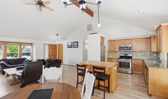 19905 Antler Point Dr, Bend, OR 97702