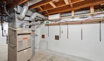 1594 Huntcrest Dr, Anderson Twp., OH 45255