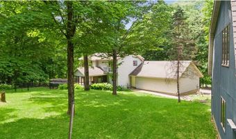 3355 Trading Post Trl S, Afton, MN 55001