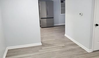 8 S GOVERNORS Ave, Dover, DE 19904