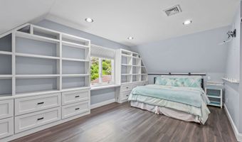 141 Stone Rd, Burlington, CT 06013