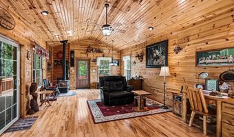 1900 N Forest Lake Dr, Alger, MI 48610