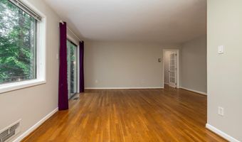 10506 WEYMOUTH St 203, Bethesda, MD 20814