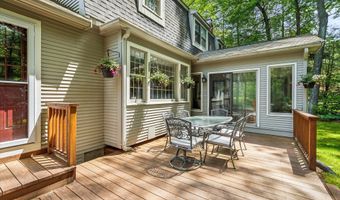 33 Cold Spring Rd, Avon, CT 06001