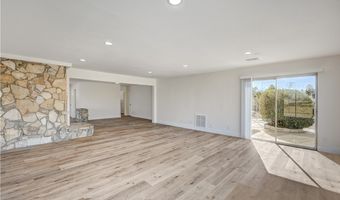 3504 Pioneer Cir, Las Vegas, NV 89107
