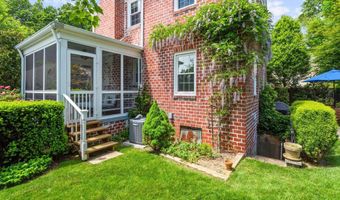 5209 NAHANT St, Bethesda, MD 20816