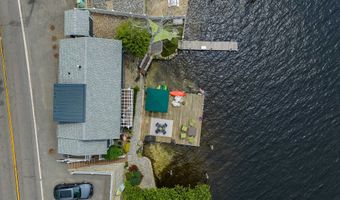 195 E Side Dr, Alton, NH 03809