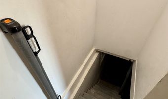 911 Pine St, Atlantic, IA 50022