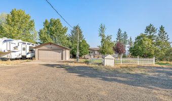 8509 Tenino Ter, Eagle Point, OR 97524