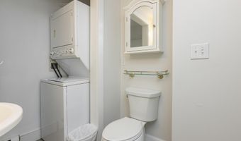 91 Blackstrap Rd, Falmouth, ME 04105