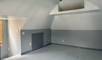 215 N 10th Ave, Altoona, PA 16601