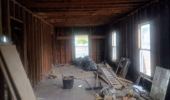 1629 J St, Bedford, IN 47421
