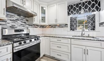 145 Arlington St, Bridgeport, CT 06606