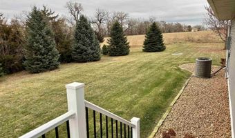 54661 Chardan Dr, Battle Creek, NE 68715