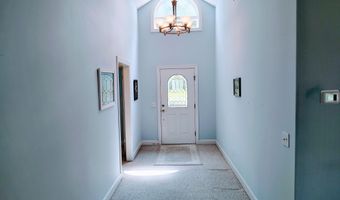 29 Lake Arbu Dr, Manning, SC 29102