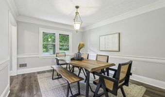 5354 Fox Hill Dr, Peachtree Corners, GA 30092