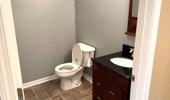 121 N Woodworth St, Algona, IA 50511
