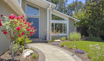 2142 Klamath Dr, Camarillo, CA 93010