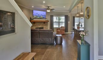 402 S CHINKAPIN Dr, Atoka, TN 38004