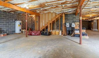 21030 Skyward Dr, Abingdon, VA 24211