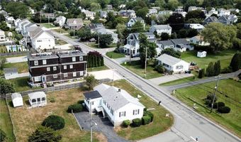 117 Wolcott Ave, Middletown, RI 02842