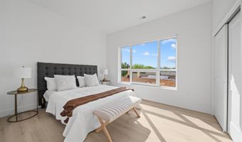 17 AVENUE E 504, Bayonne, NJ 07002