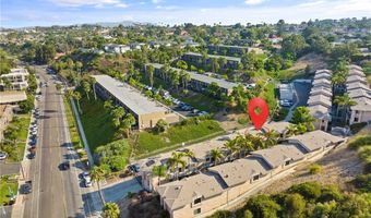 552 Canyon Dr 4, Oceanside, CA 92054