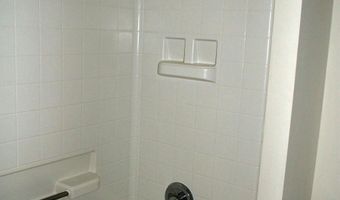 3101 N HAMPTON Dr 109, Alexandria, VA 22302