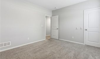 14223 Amanda Ln, Basehor, KS 66007