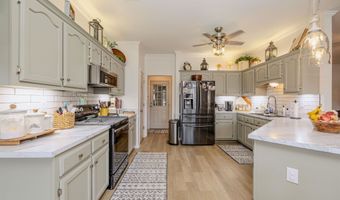 7696 SHADOW Brk, Bartlett, TN 38002