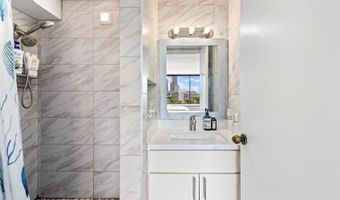 444 Niu St 1007, Honolulu, HI 96815