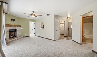 111 Autumn Hills Dr, Avilla, IN 46710